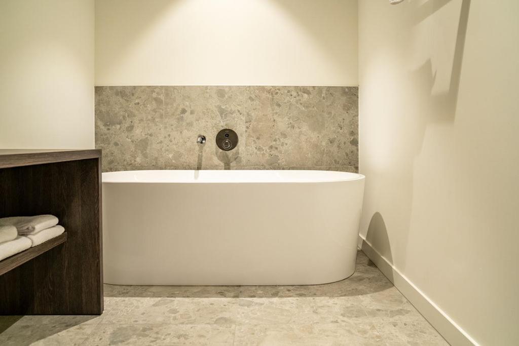 Boutique Hotel Annamaes, Maastricht-Hoge Kempen Lanaken Extérieur photo
